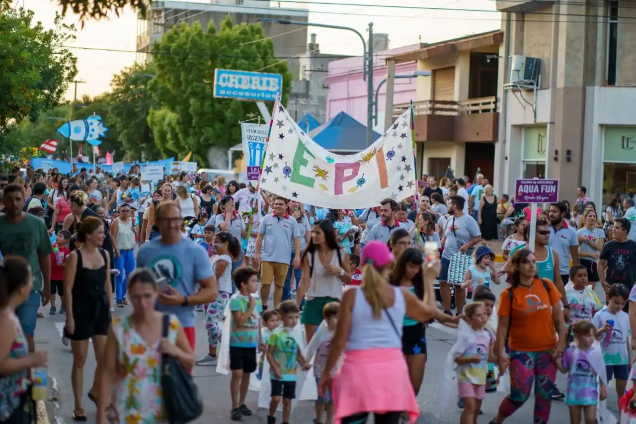 Carnaval y Ronda Mágica 2024 en Firmat