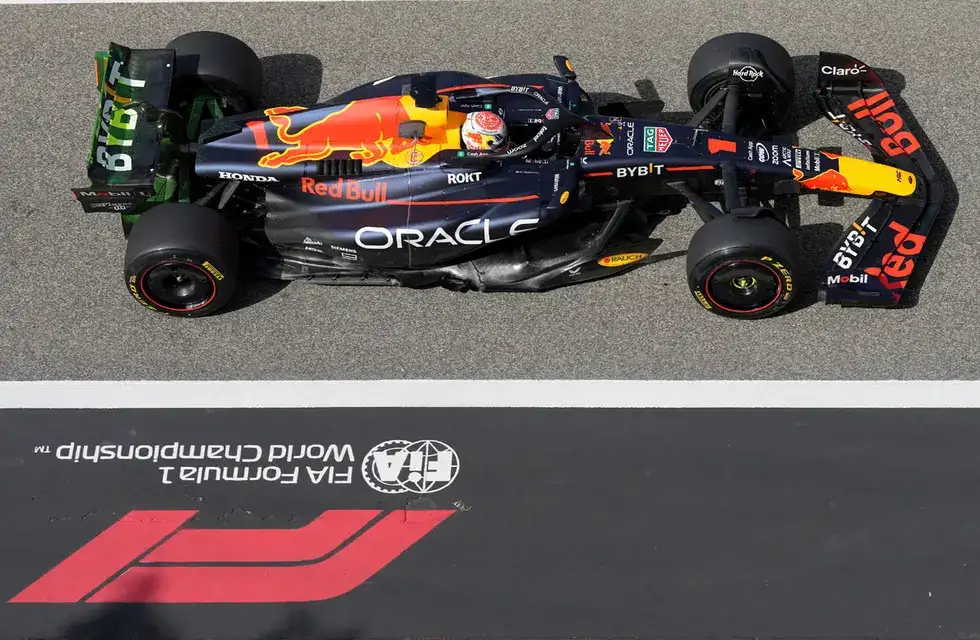 Verstappen fue el más rápido en Bahréin.