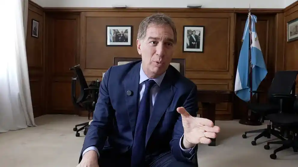 Diego Santilli: “Hablé con Macri, pero el liderazgo hoy es claramente de Milei y me gustaría que sea reelecto”