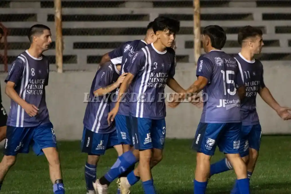 Once Corazones celebró ante Olimpo en el arranque de la Copa Aiello