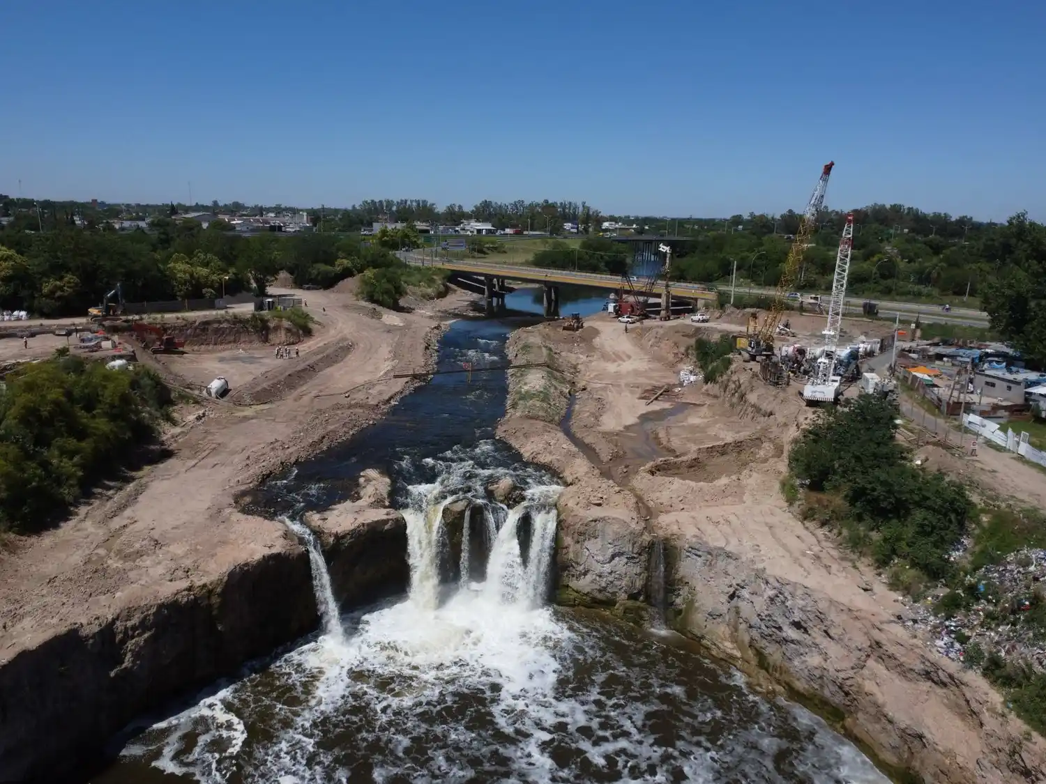 La provincia avanza con las obras sobre el Arroyo Saladillo