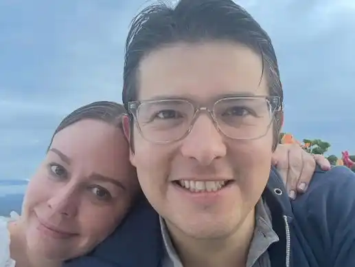 "DESCANSA EN PAZ AMOR DE MI VIDA" : el sentido mensaje de la viuda de Miguel Uribe