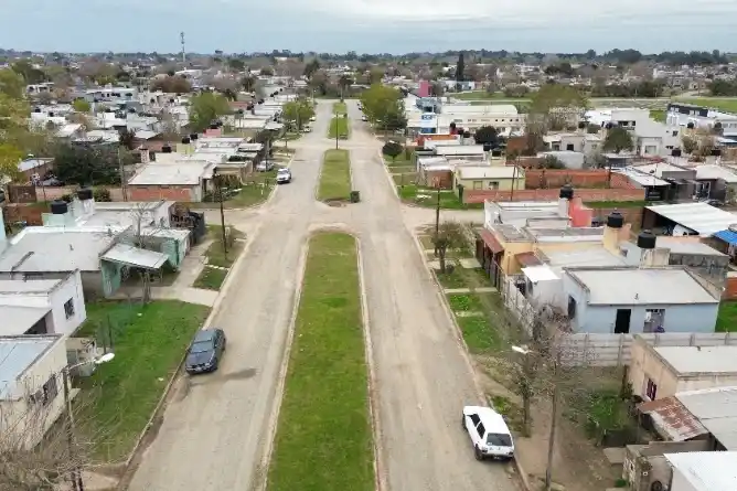Continúa la puesta en valor de las calles del barrio 30 de Mayo