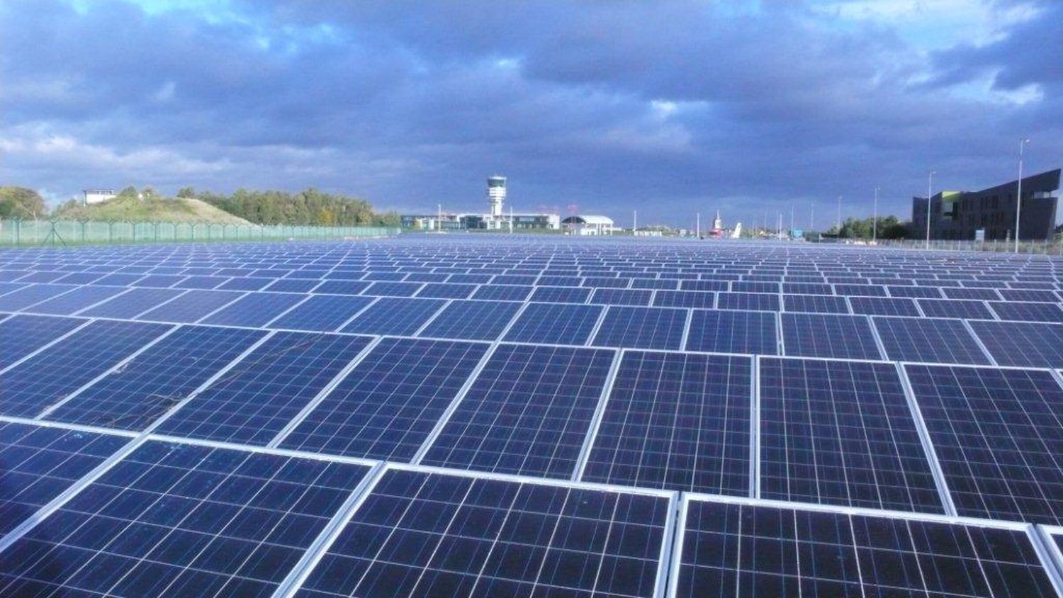 El aeropuerto de Bruselas alcanzará la neutralidad en carbono durante 2018