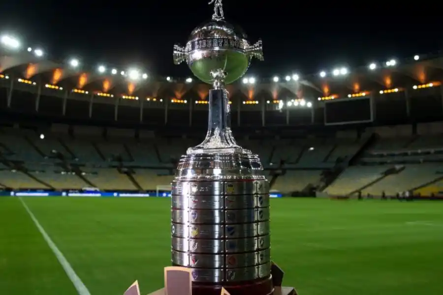 Racing y Argentinos cierran la fase de grupos de la Libertadores