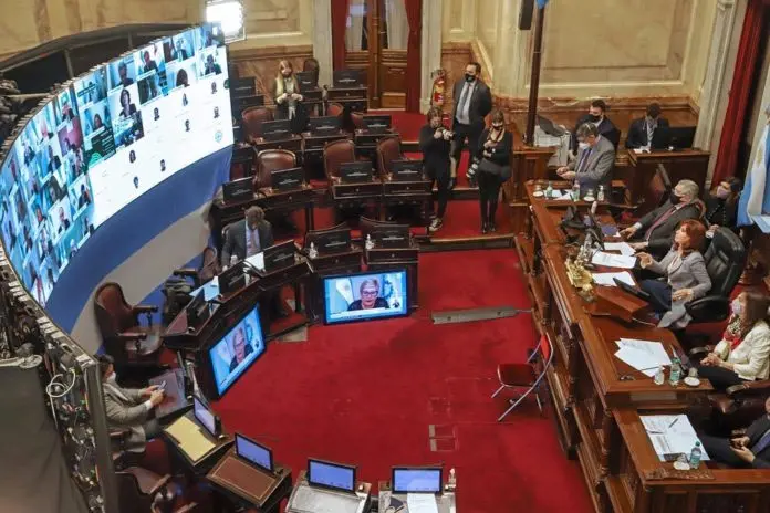 La reforma judicial logró media sanción