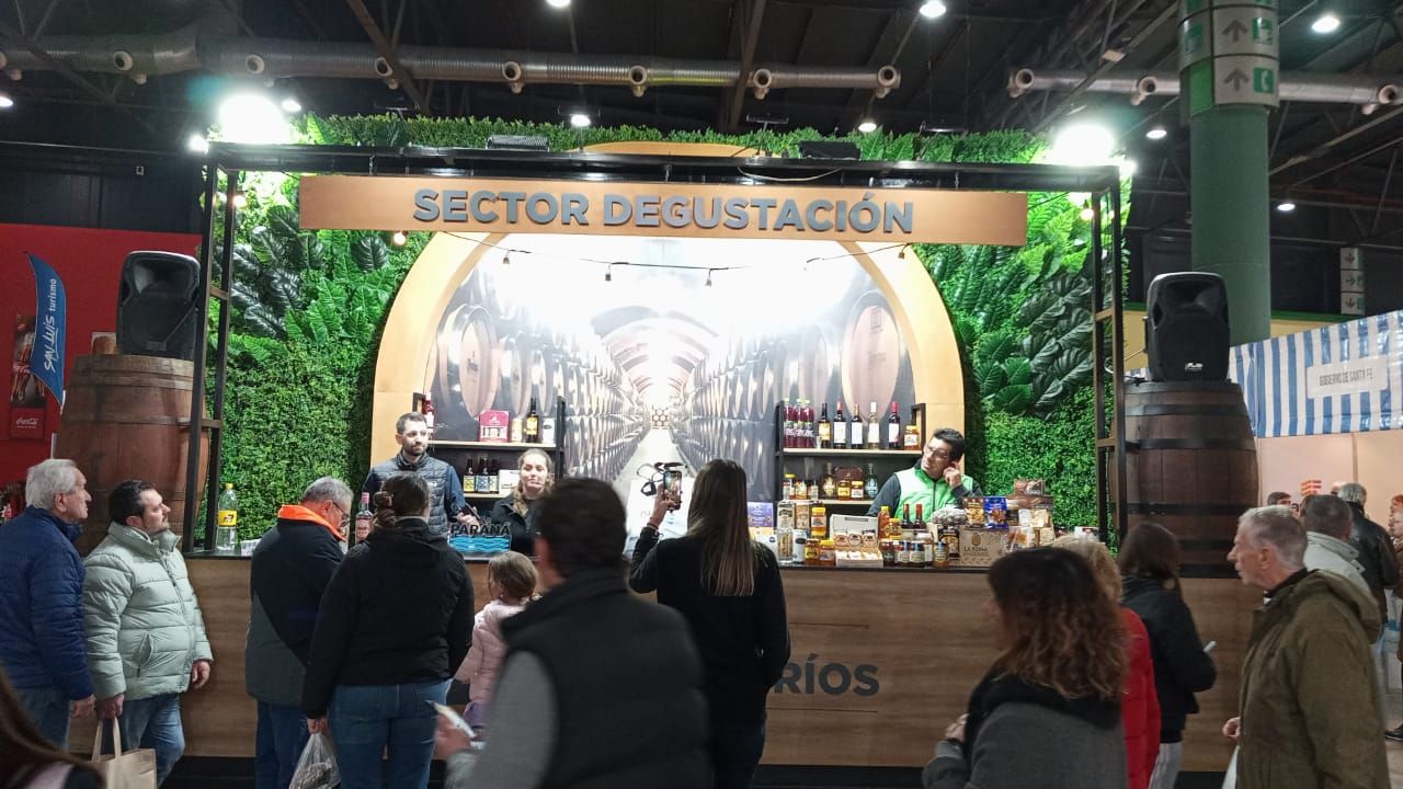 Pequeños productores de alimentos de Entre Ríos brillan en la Feria Caminos y Sabores
