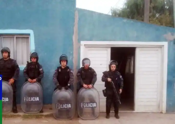 Lo acusan de cometer un arrebato contra una mujer