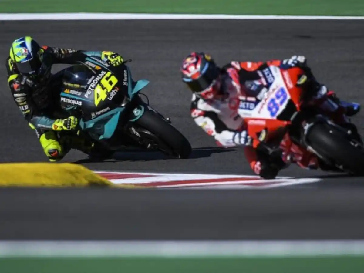 Martin largará en la pole en la última carrera de Valentino Rossi