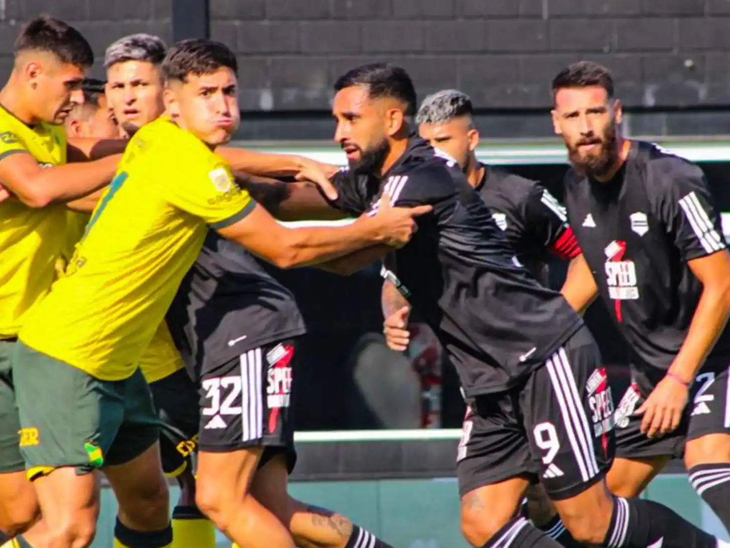 Un pasaje de un duelo muy disputado.