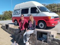 Una pareja de tandilenses modificó una combi para iniciar una travesía rumbo al norte del continente