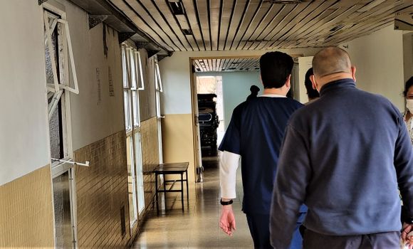 Coronavirus: tras un mes internada, dieron de alta a la paciente de 31 años que no estaba vacunada