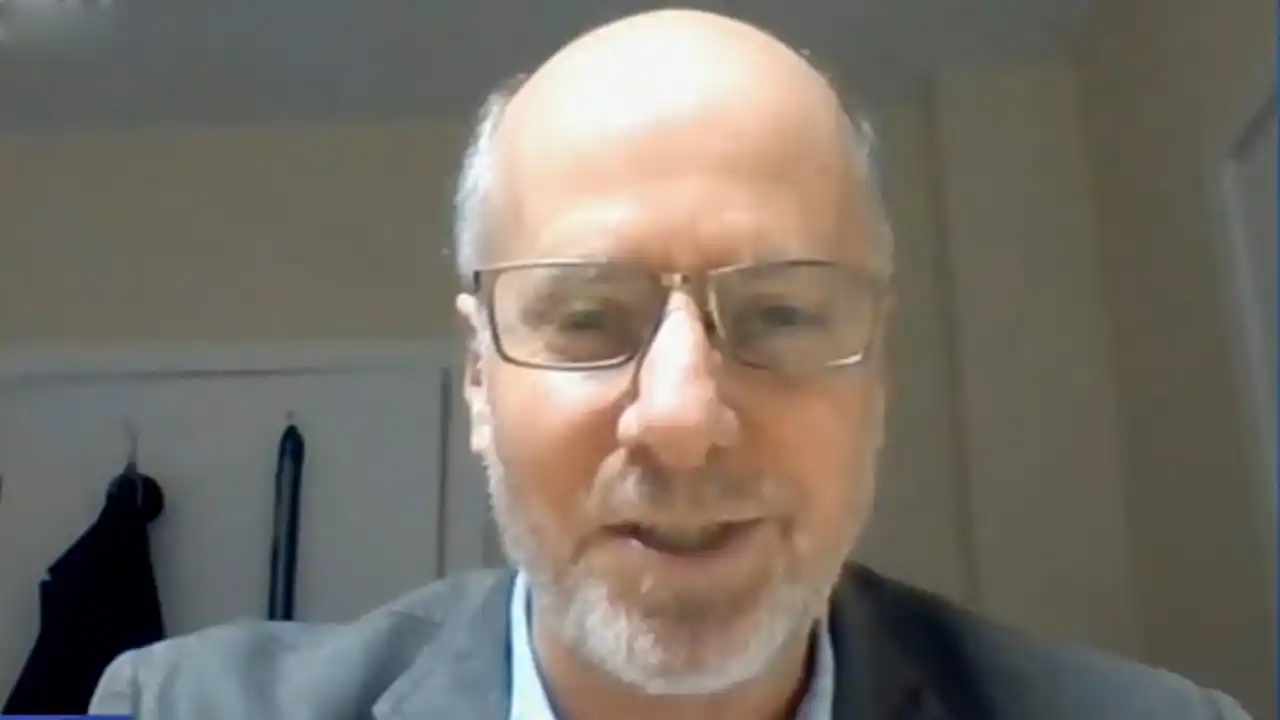 Daniel Bausch, detective de virus mortales: «No conocemos todo lo que este virus puede hacer y tenemos que irnos adaptando a cada momento»