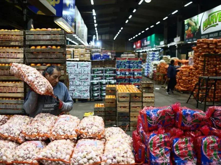 La inflación mayorista se desaceleró a 2,5% en mayo y acumuló 34,5 % en los últimos doce meses