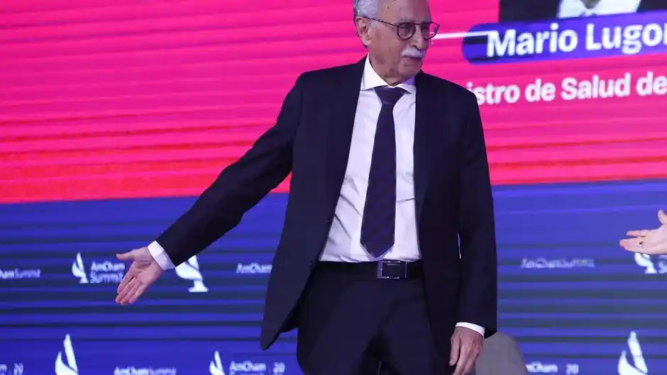 El ministro de Salud, Mario Lugones, ratificó la medida y aclaró que se mantendrá el vínculo con la OPS para la compra de vacunas