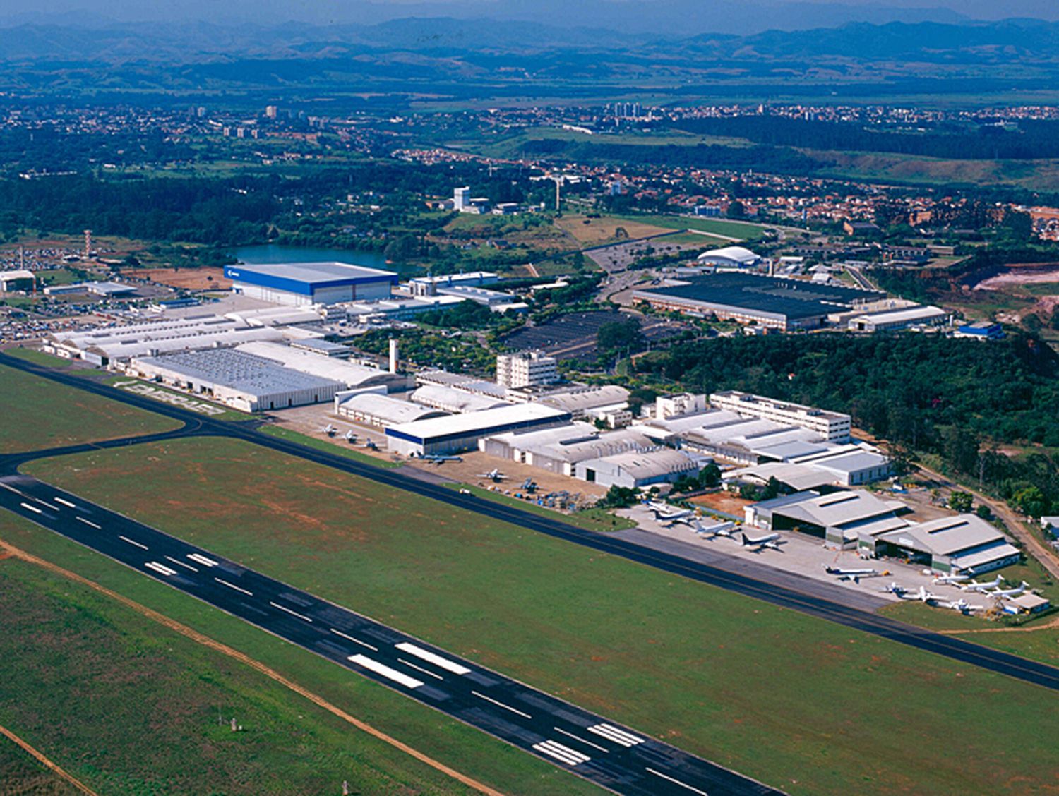 Embraer entregó 18 aeronaves comerciales durante el primer trimestre
