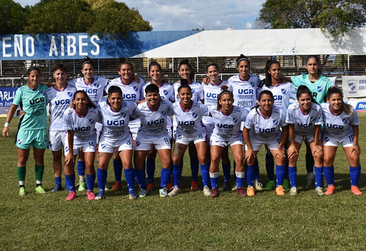 Renunció el plantel entero del fútbol femenino en Argentino de Rosario: «Vivimos situaciones de destrato de parte del club»