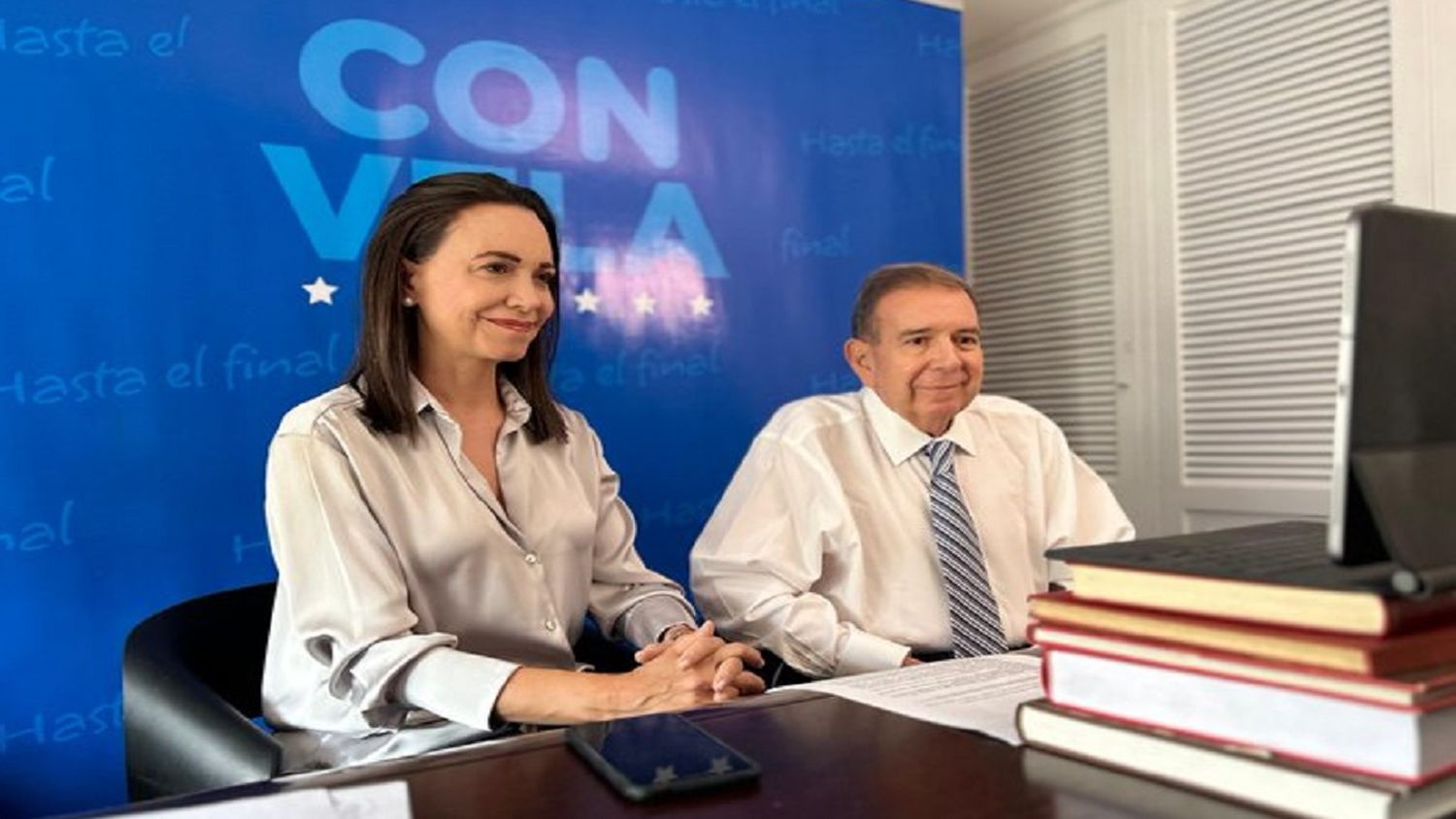 «A MADURO LE PREOCUPA la organización ciudadana»: María Corina y Edmundo González en Foro por la Libertad y la Democracia