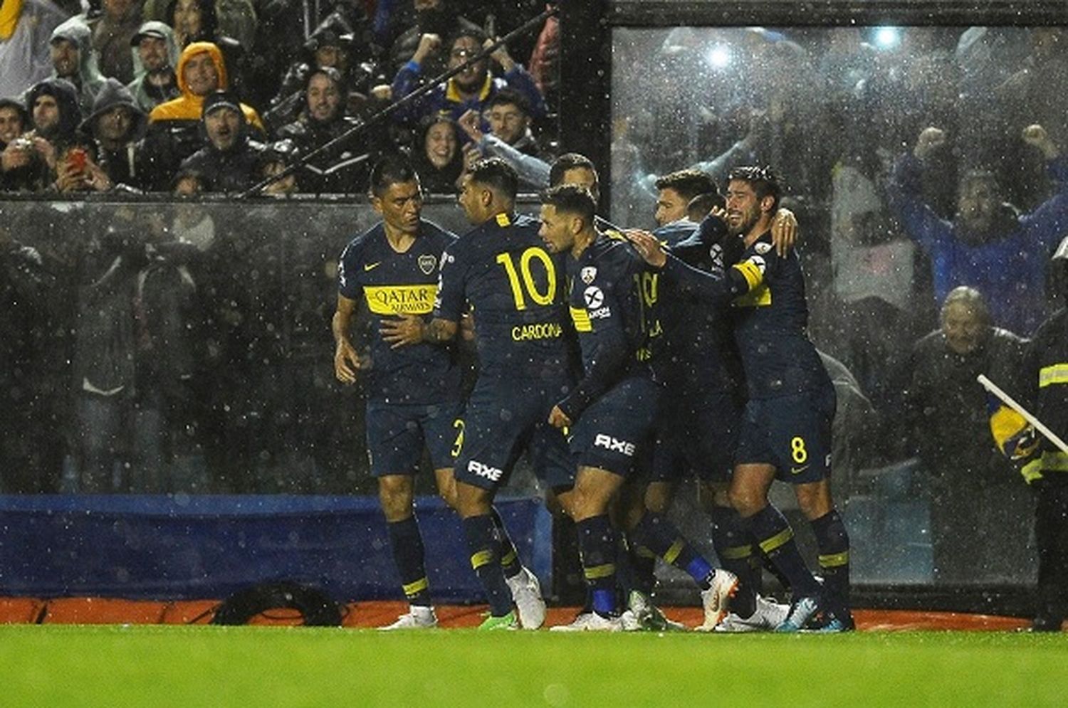 Boca pegó en los momentos justos y venció a Libertad