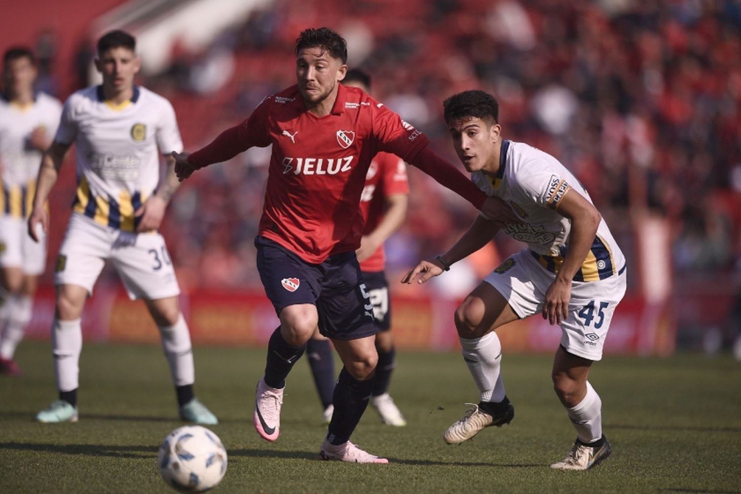 Central no pudo con Independiente y se fue de Avellaneda con una derrota