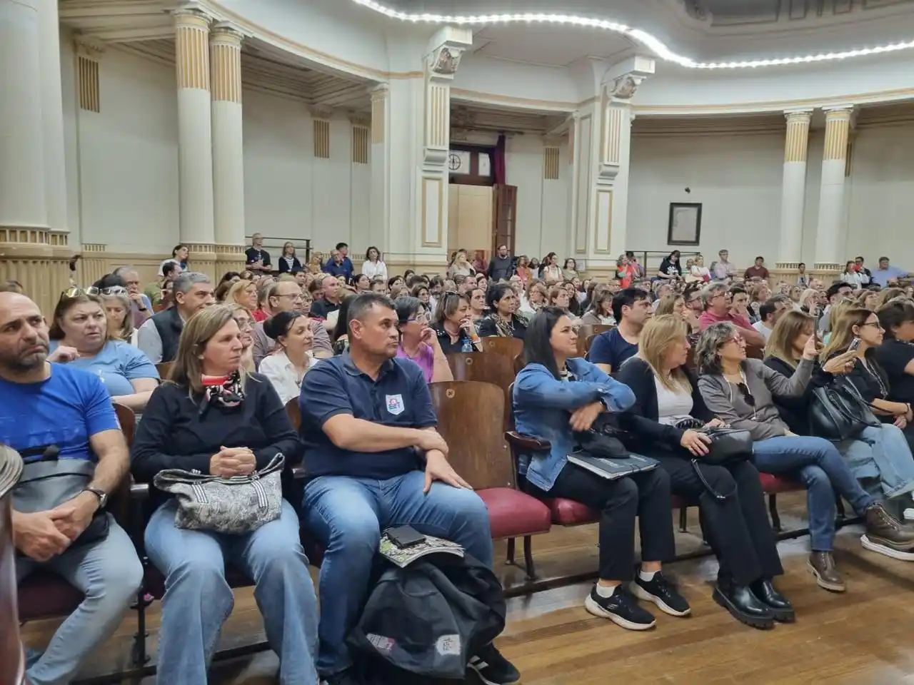 Concurso para ascenso a cargos directivos