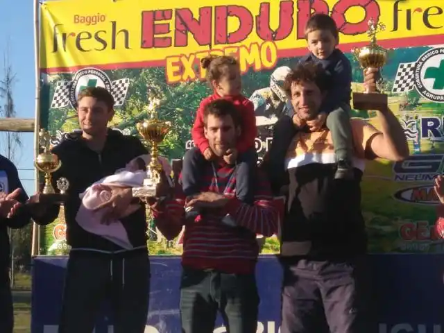 ENDURO EXTREMO APEMA: FIESTA COMPLETA EN PUERTO YERUÁ, MUCHO PUBLICO …