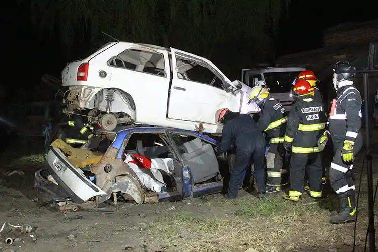 Simulacros de rescates de víctimas de accidentes viales