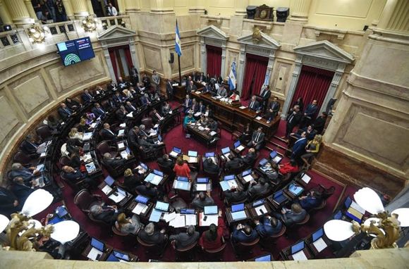 Juraron los 24 senadores y se eligieron nuevas autoridades