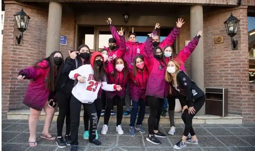 Viajes de egresados gratis: Los estudiantes bonaerenses ya pueden inscribirse en el programa