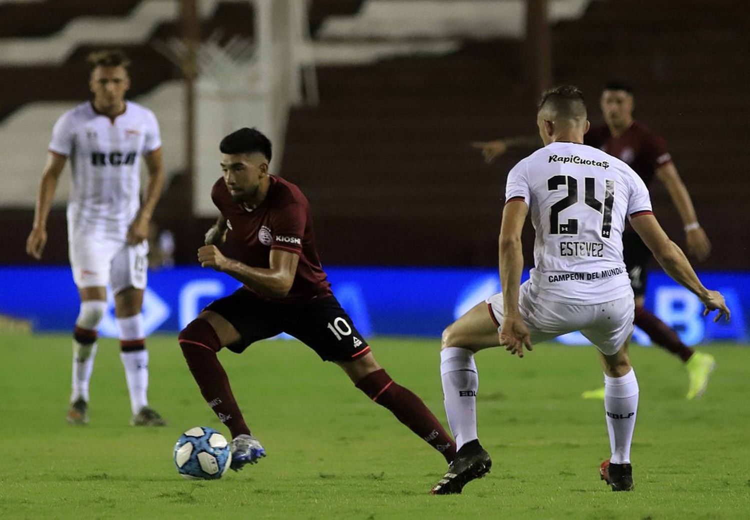 Lanús-Argentinos, con expectativas elevadas