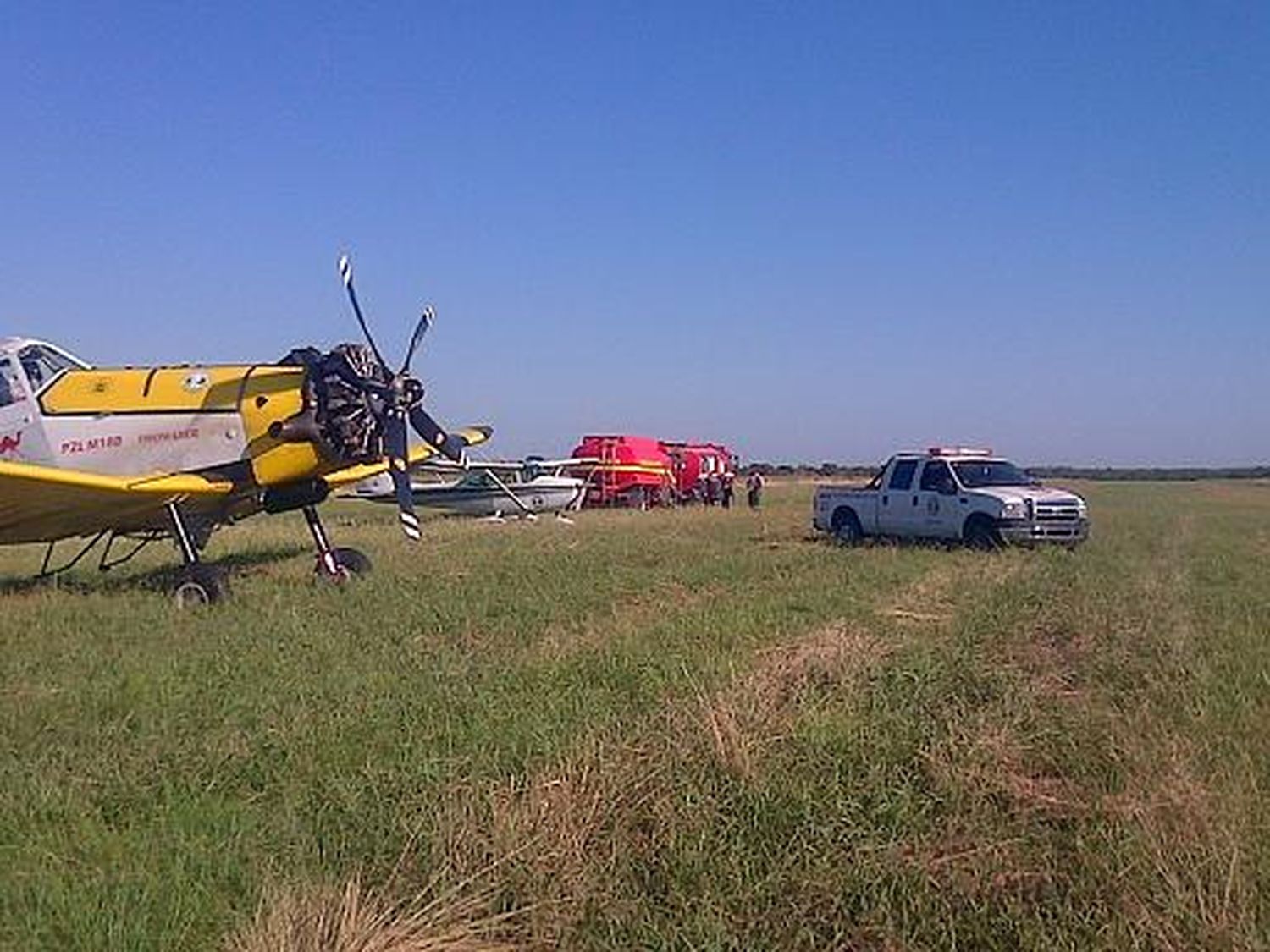 URGENTE: Cayó un avión que sofocaba el fuego en las islas de Entre Ríos
