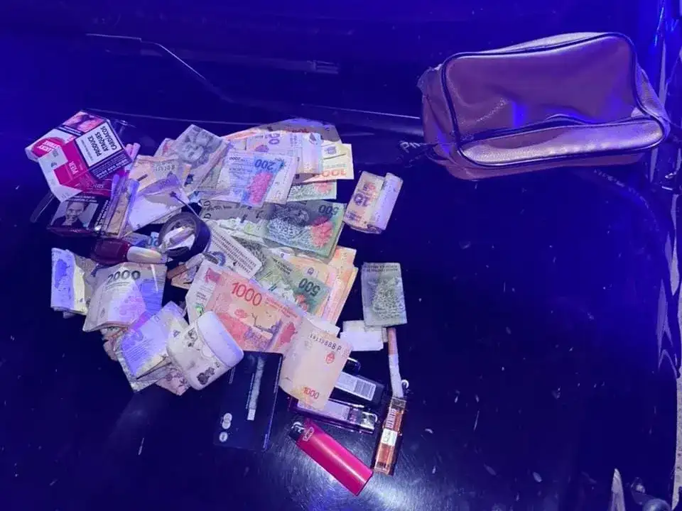 tres personas aprehendidas por un robo - 2
