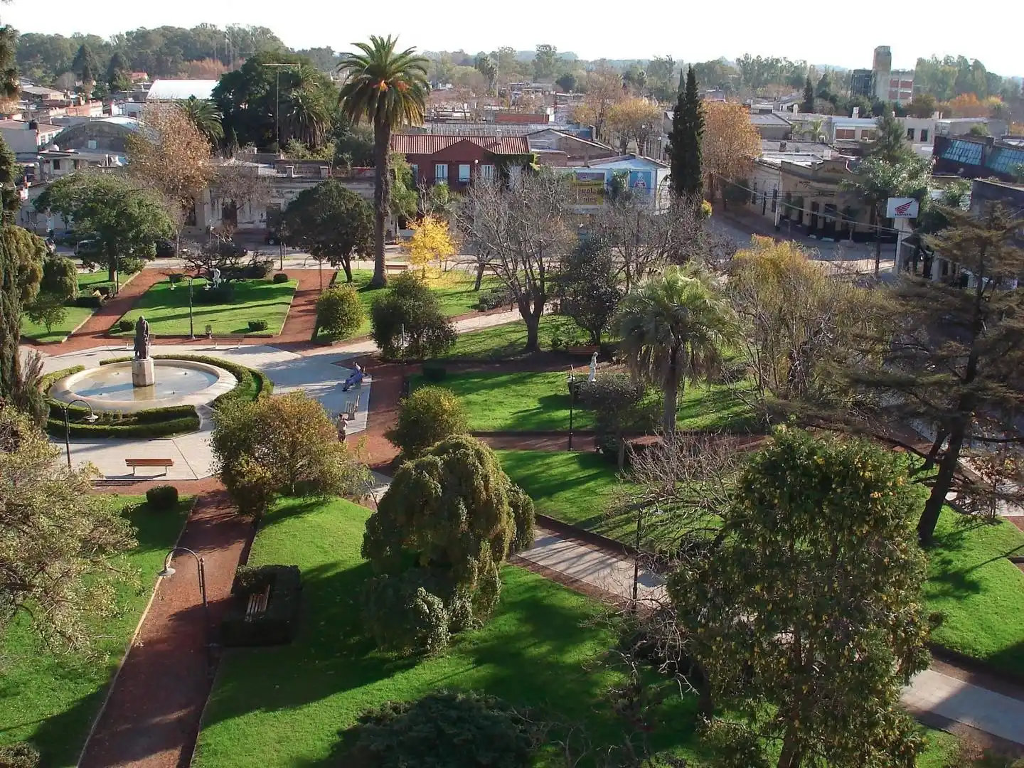 Turismo virtual bonaerense: Propuestas para conocer Lobos y Chascomús en cuarentena