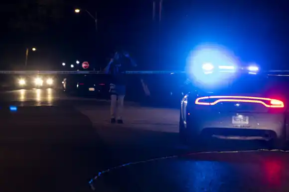 ¡EL TIRADOR TIENE 19 AÑOS! 4 muertos y 3 heridos tras tiroteo en Memphis