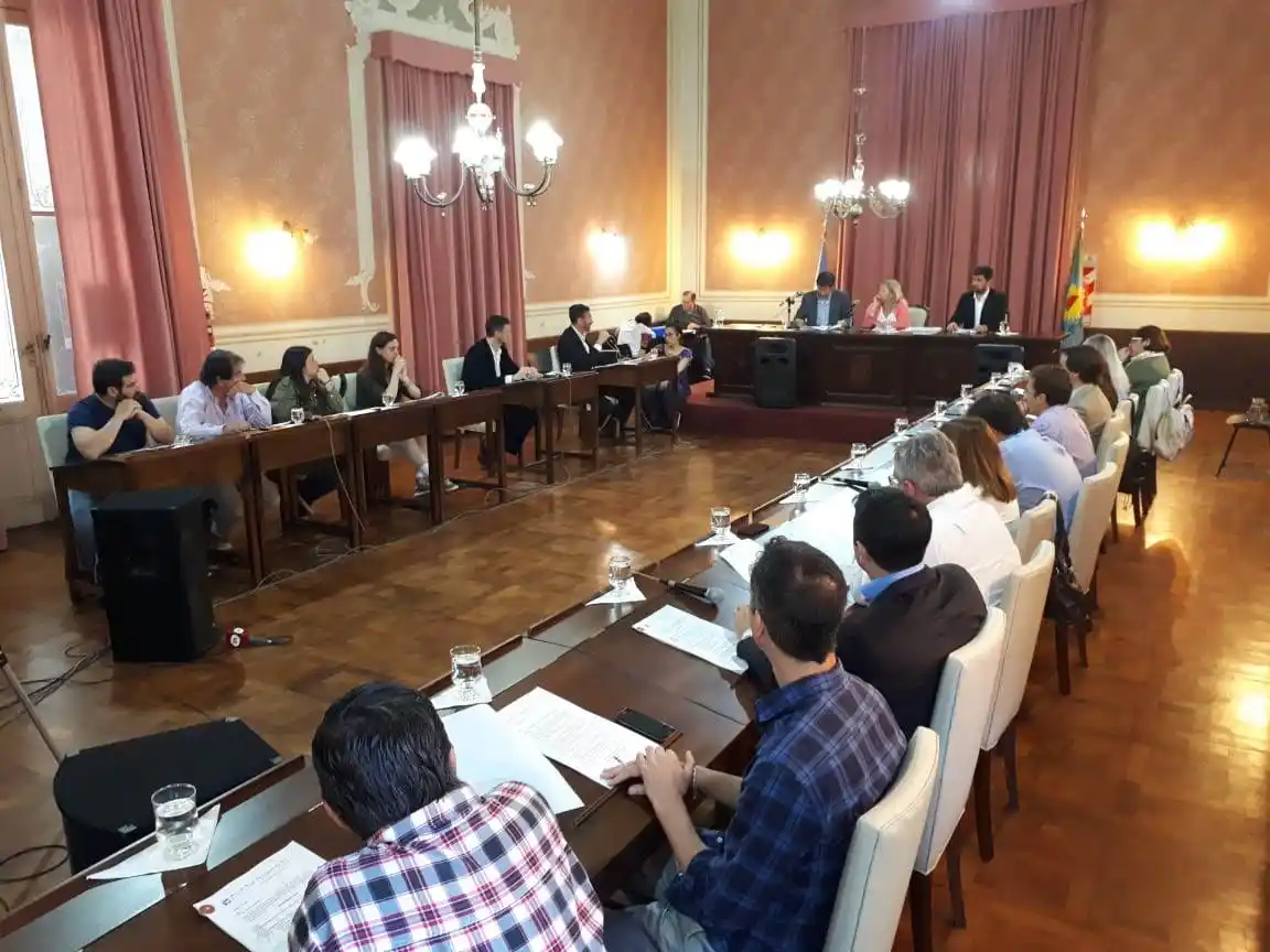 ¿Cuánto nos cuestan los concejales municipales?