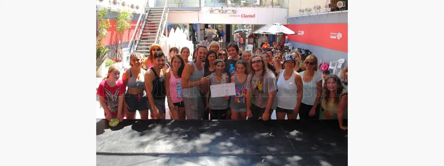 "Abs like Sancho" llegó a Espacio Clarín a puro entrenamiento