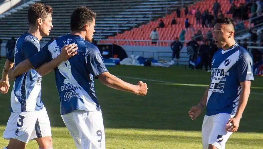 Agónica y revitalizante victoria de Alvarado