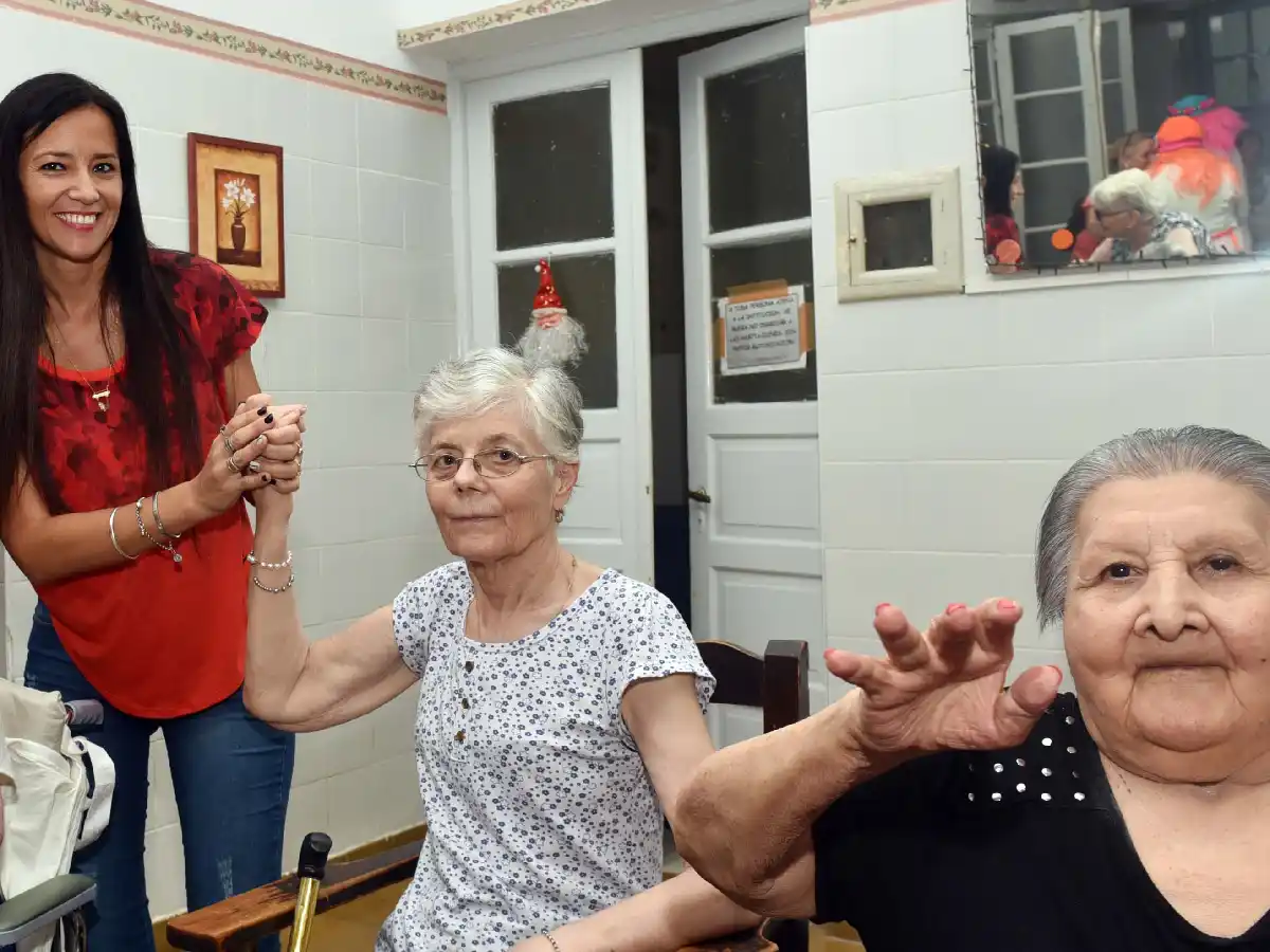 Compañía, el regalo que esperan los abuelos 