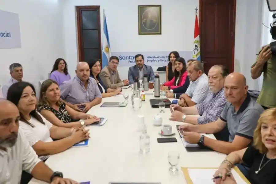 Paritaria docente en Santa Fe: la segunda reunión entre el Gobierno y los gremios tiene fecha y hora