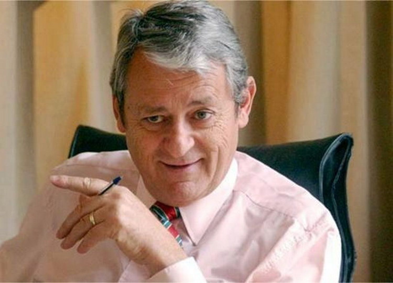Kunkel desafió a Scioli a presentarse a una interna