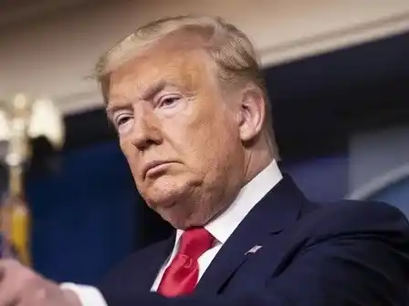 Estados Unidos suspendió las solicitudes de inmigración y ciudadanía de 19 países