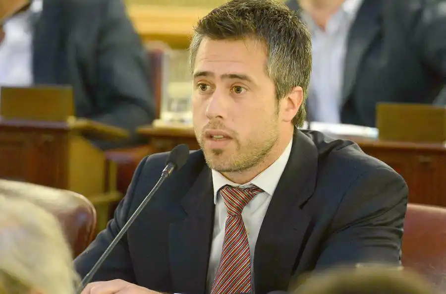 Plan Abre en diputados: «No vamos a convalidar rídiculos ni bochornos que rompen los códigos»