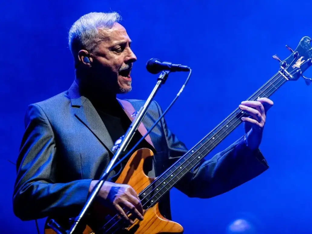 El músico vuelve a la ciudad para desplegar toda su magia sobre el escenario del Centro Cultural Municipal.