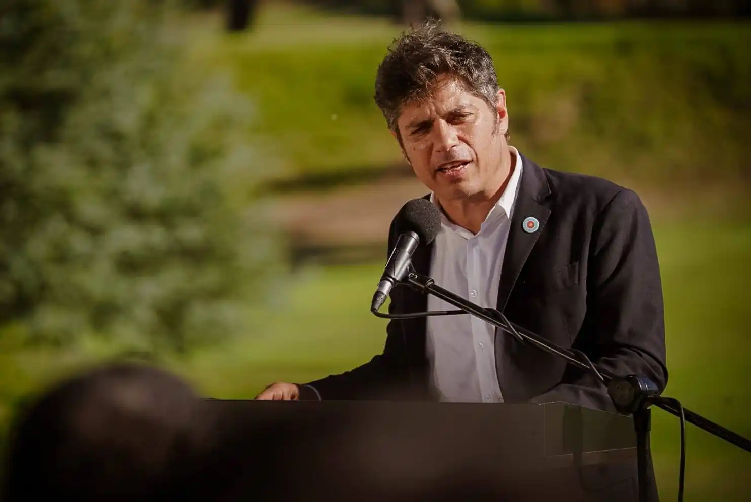 Kicillof comenzó sus conferencias de verano en la costa atlántica. Foto: prensa Estela Díaz.