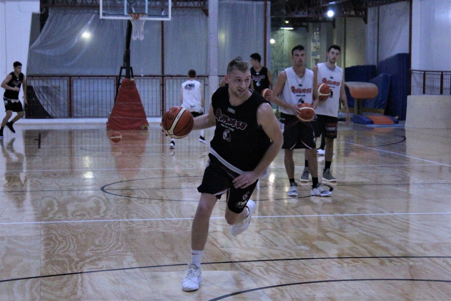 Quilmes entrena y vuelve al juego