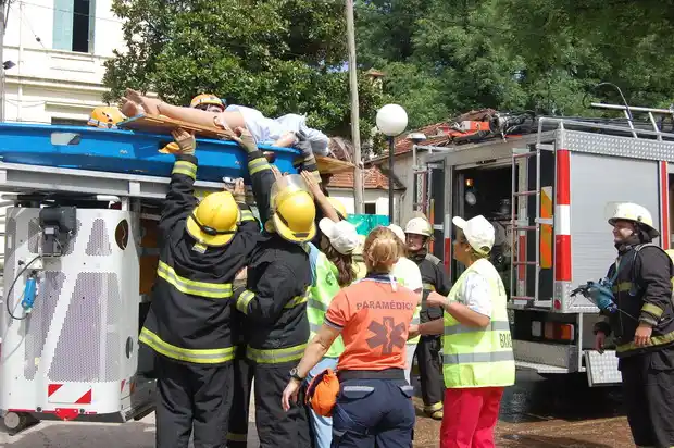 22 minutos llevó evacuar el Hospital en un impactante simulacro