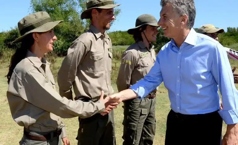 Macri anunció una ley de protección de humedales
