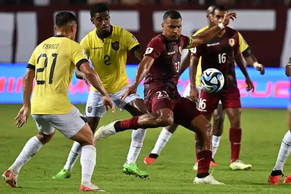 Este fue el mensaje que los hinchas de la Vinotinto le dejaron a Nicolás Maduro este #16Nov