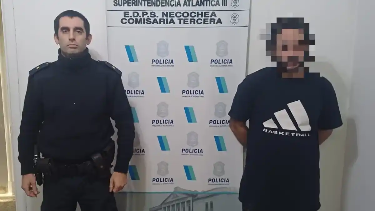 El acusado de abuso sexual contra una menor, permanece alojado en una dependencia policial