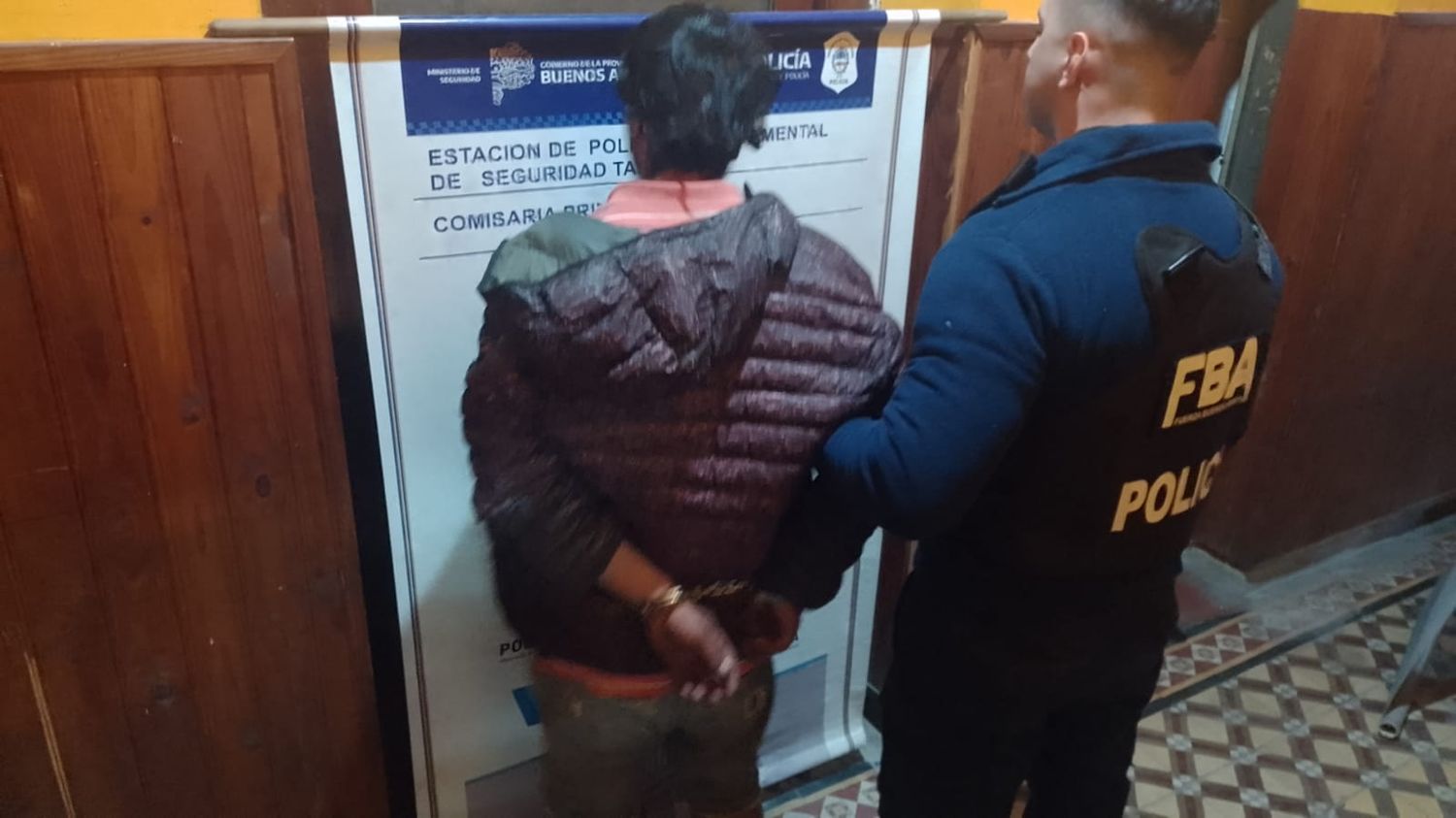 Aprehendieron a un hombre que había hurtado diferentes elementos en la Plaza Independencia